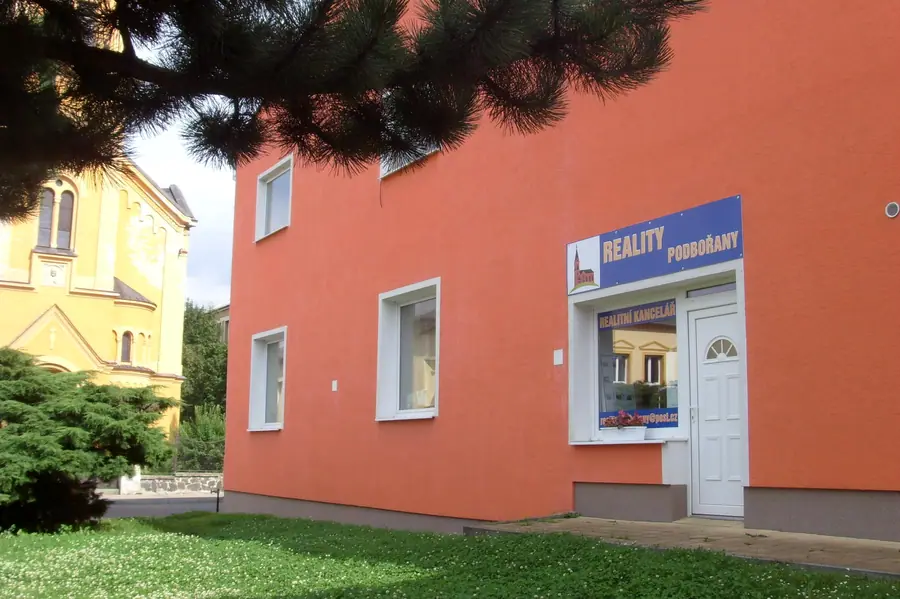 Kancelář Reality Podbořany v Husově ulici